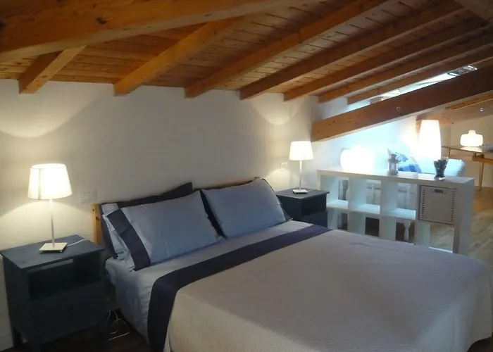 Bbcasablu Apartamento Acireale